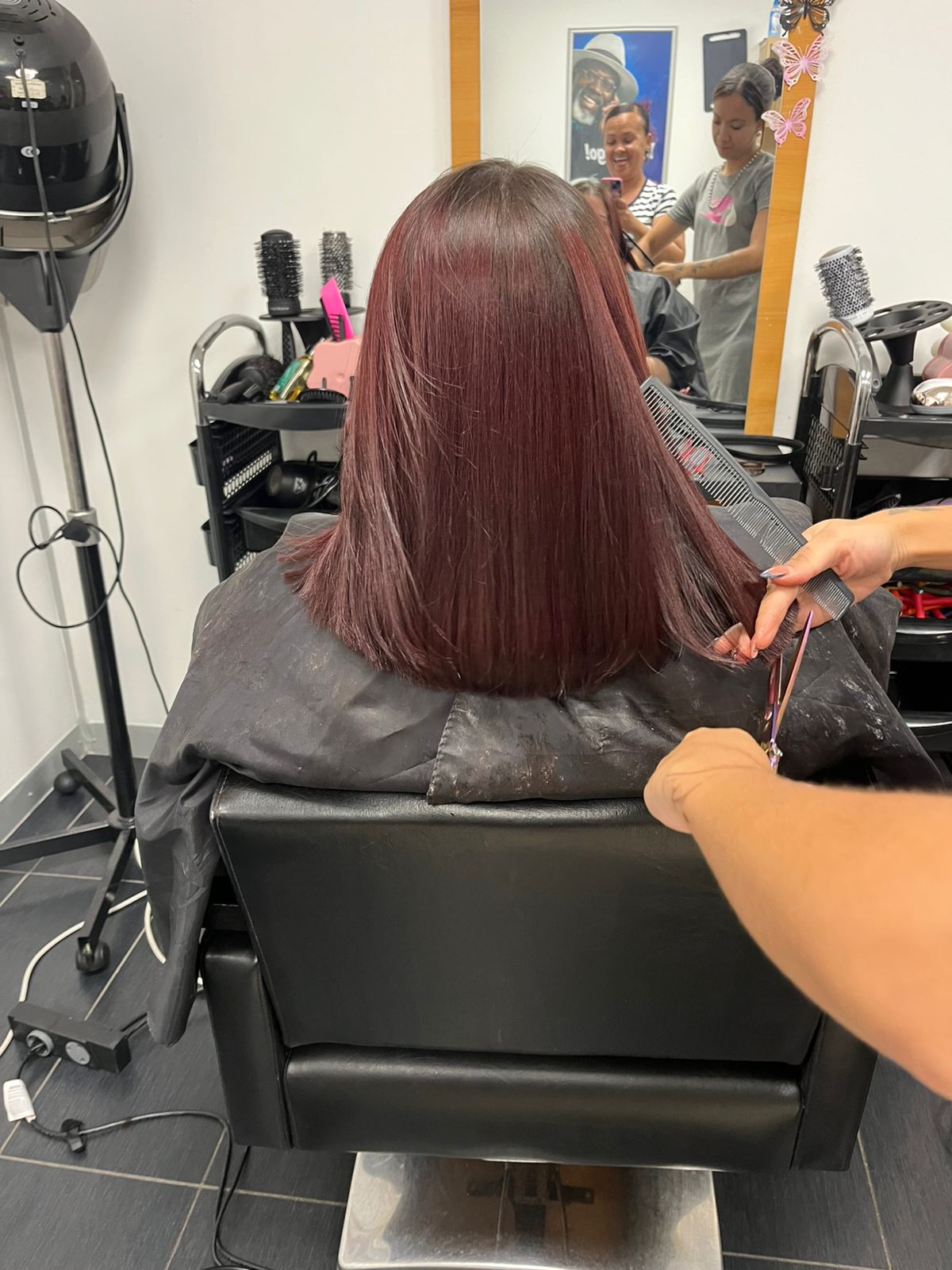 CHALES Hair