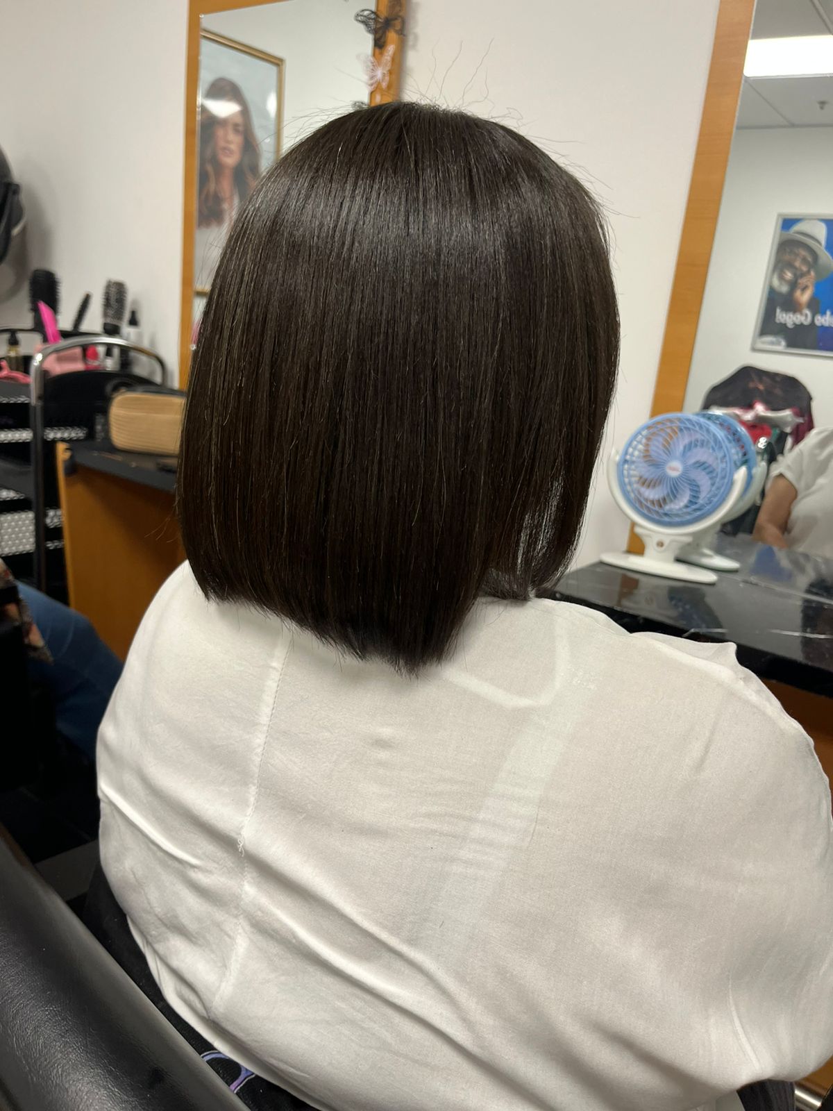 CHALES Hair
