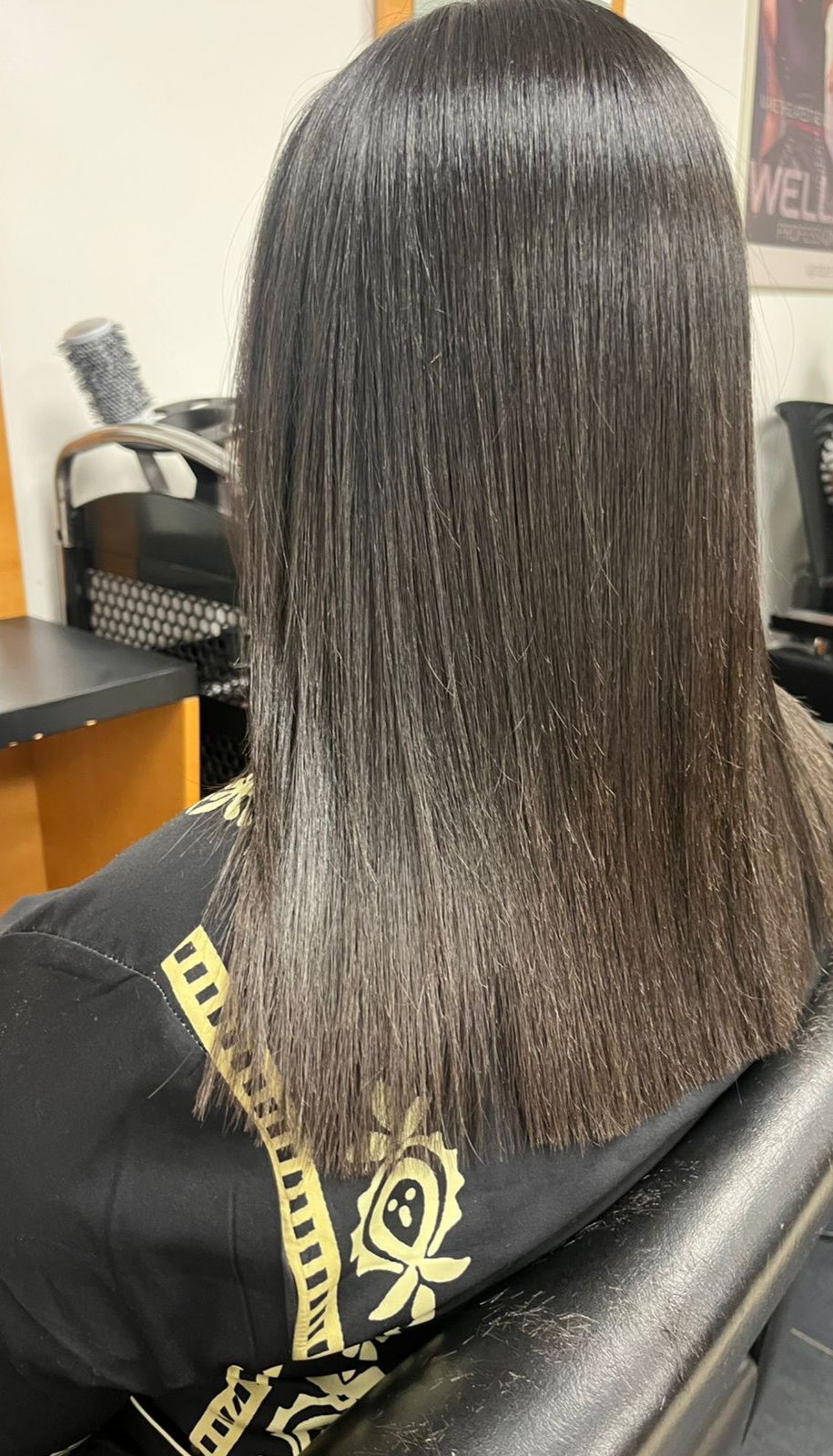 CHALES Hair